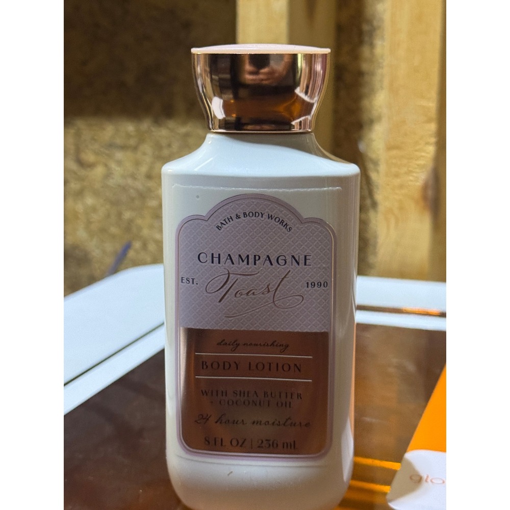 Bath & Body Works Champagne Toast Daily Nourishing Body Lotion 8 fl oz Shea